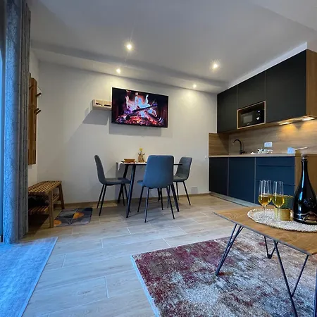 Apartment & Studio Forest Paradise Cerkno Exterior photo