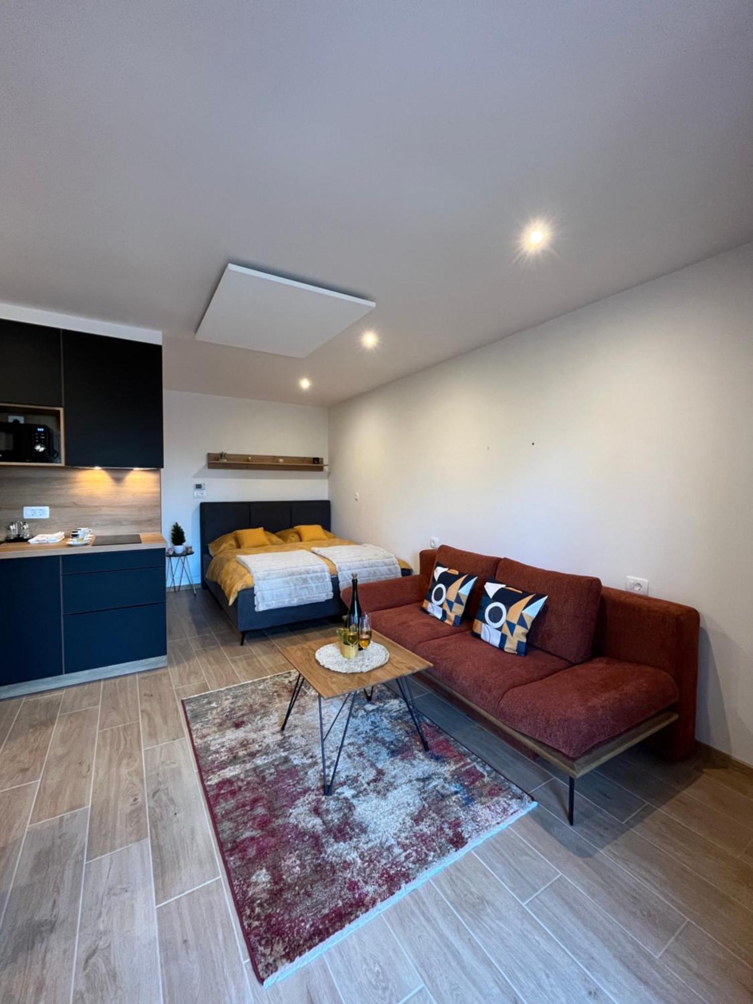 Apartment & Forest Paradise Cerkno